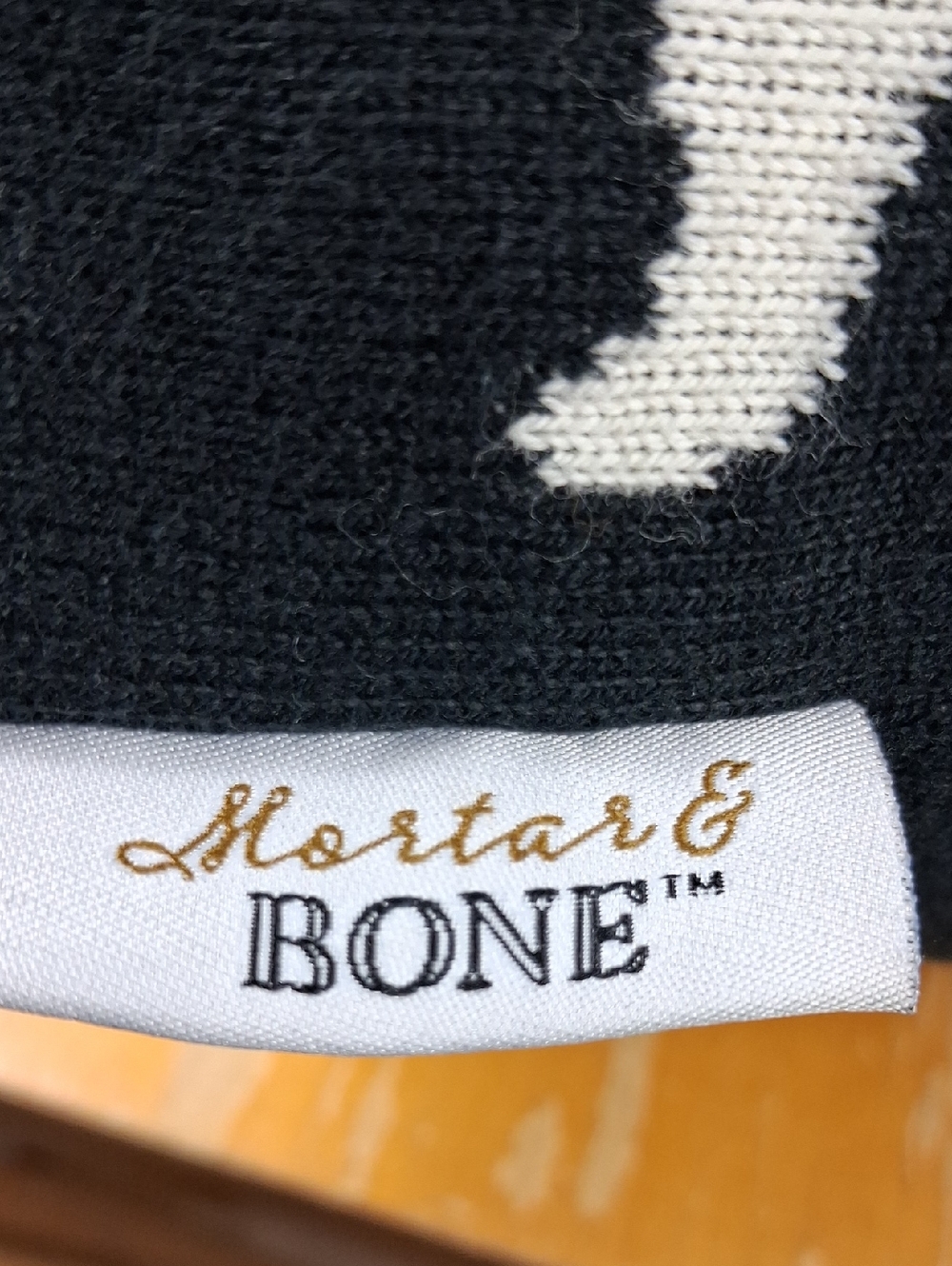 Lot Of 2 Mortar And Bone Mini Ghost Knit Black & White Halloween Throw Pillows - Picture 4 of 5